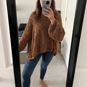 Amelia sweater camel